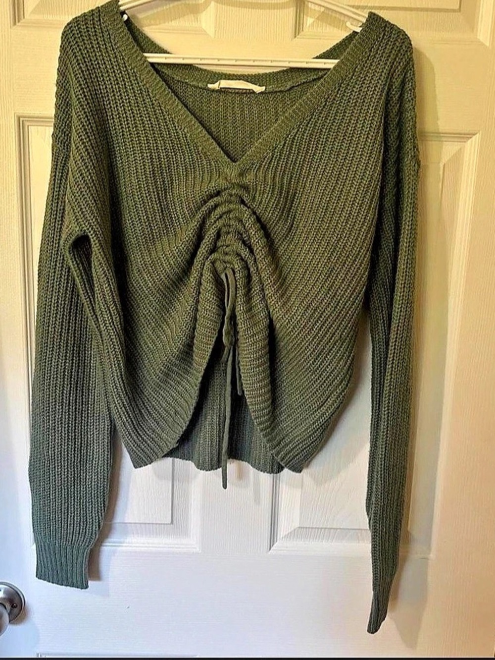 Bluenotes Women's Green V-Neck Sweater